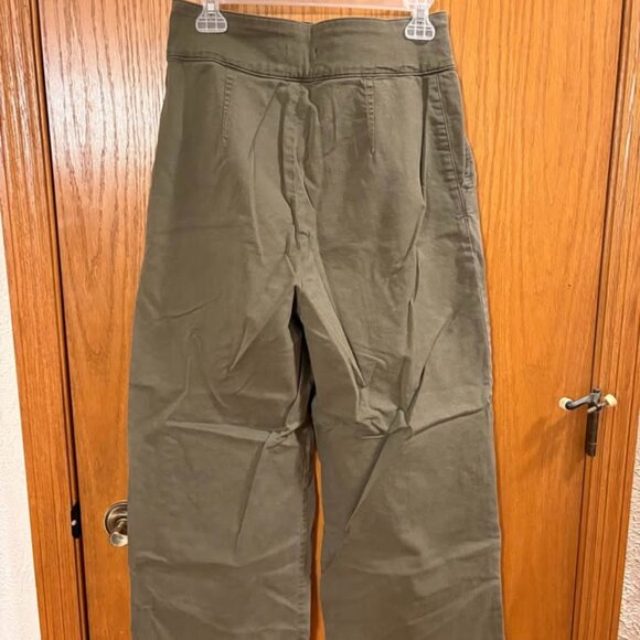 BDG Urban Outfitters Wide Leg Olive Green Jeans - Size 8 - Picture 2 of 4